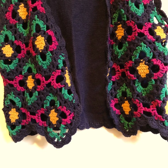 Crochet Vest 🔸 - Picture 2 of 3